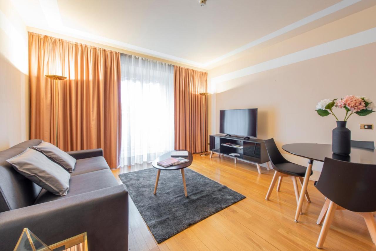 Milan Duomo Suites Exterior foto